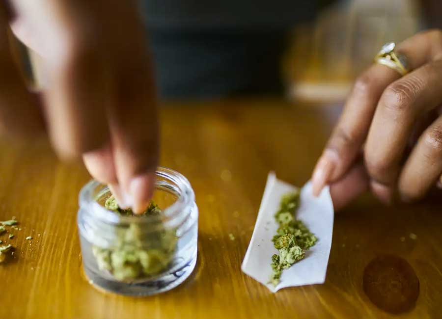 How Much Cannabis Do You Need For A Joint